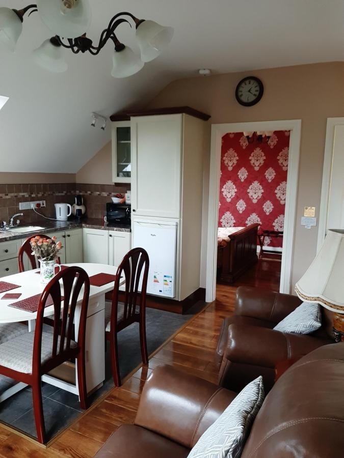 Riverside Lodge Carlingford Eksteriør billede
